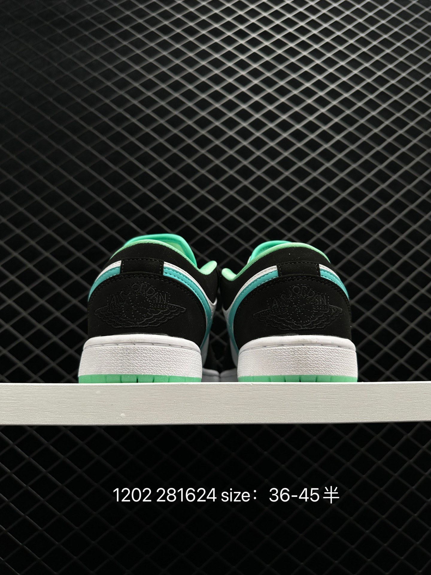 Air Jordan 1 Low AJ1